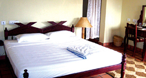 aazhimala-beach-resort-kovalam-kerala-india-accommodation